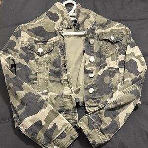 Camouflage Women’s Jacket